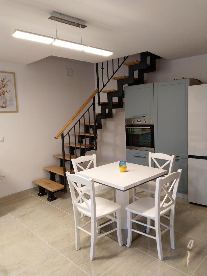 Apartman Catarina Върсар Екстериор снимка